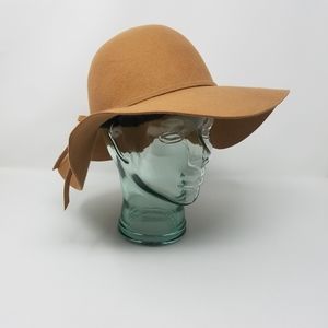 David & Young Floppy Tan Wool Hat With Bow, OS